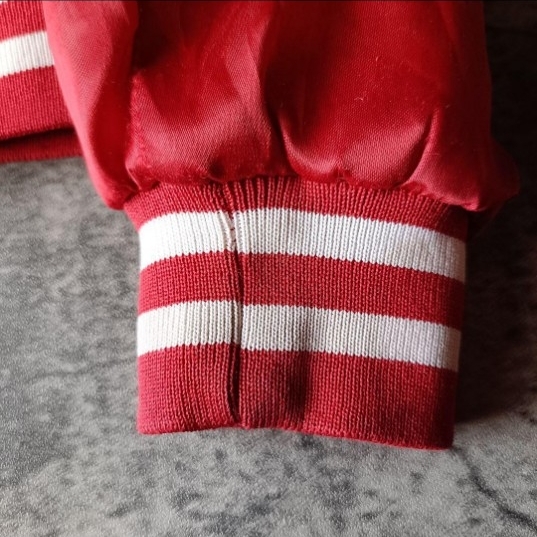 80s USA製 アメリカ製 WINDLESS デビルプリント スタジャン_画像7