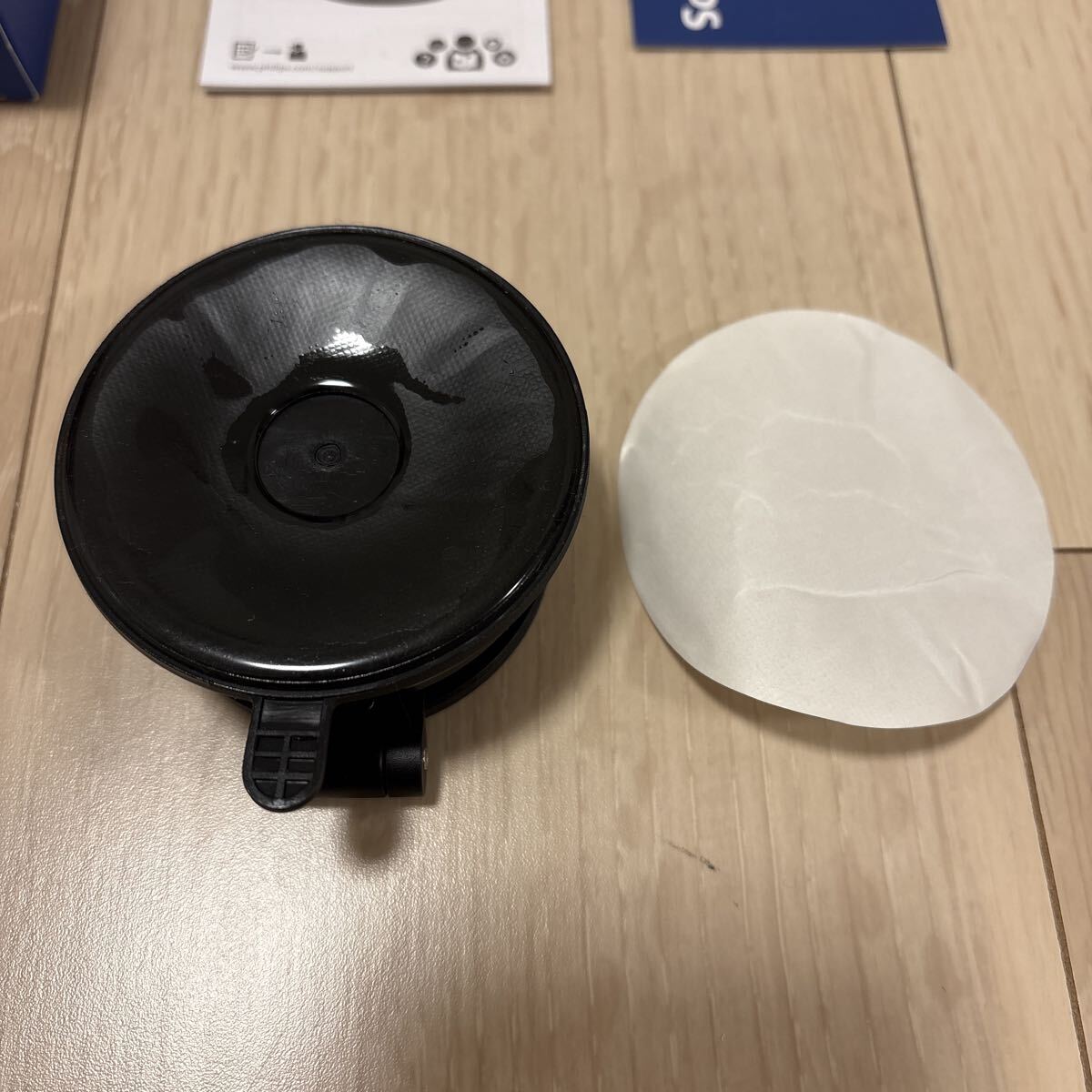 Philips (フィリップス) マグネット車載スマホホルダー magsafeホルダー 超強力吸着 真空吸盤 携帯ホルダー 多角度調整 360°回転な台座 車_画像4