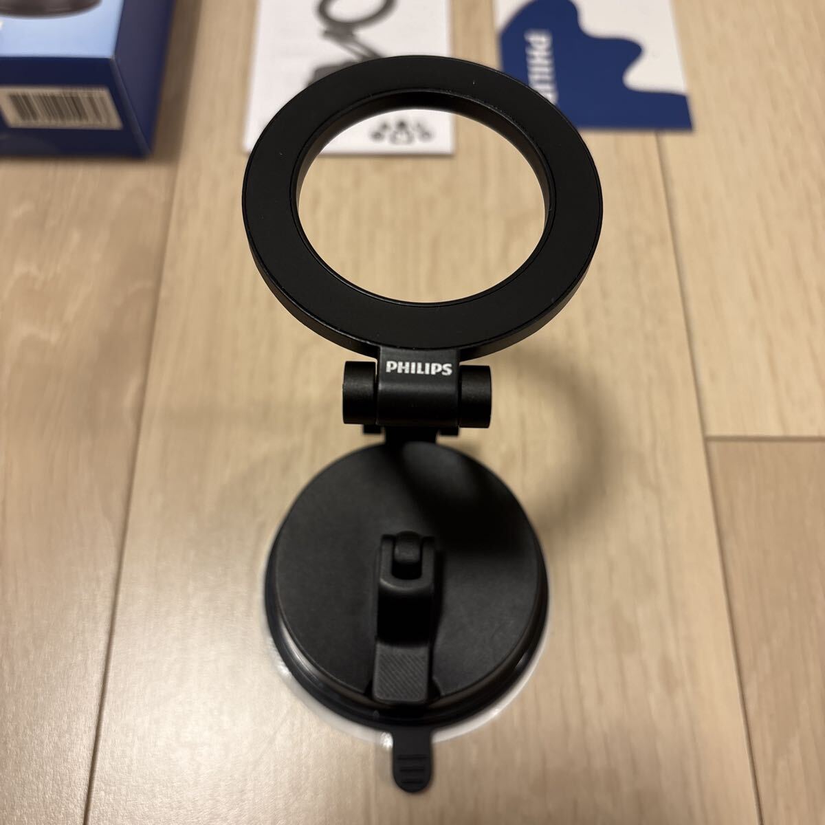 Philips (フィリップス) マグネット車載スマホホルダー magsafeホルダー 超強力吸着 真空吸盤 携帯ホルダー 多角度調整 360°回転な台座 車_画像7