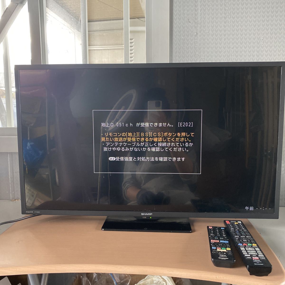 SHARP AQUOS 液晶テレビ 32インチ2T-C32DE2022年製動作okリモコン付きシャープアクオス_画像1