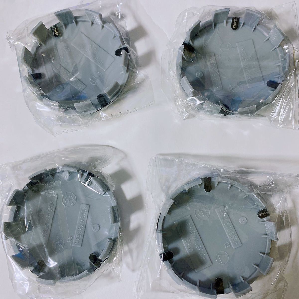 BMW ホイールキャップ 68mm 新品未使用　傷防止フィルム付き　4個セットBMW　ホイールセンターキャップ　68mm_画像2