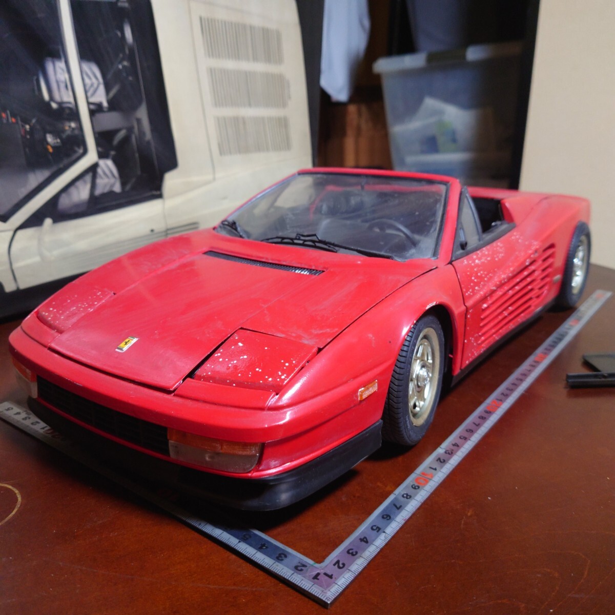 POCHER フェラーリー テスタロッサ スパイダー 完成品 塗装の剥げ 部品欠品等あります ジャンク扱いの出品_画像2