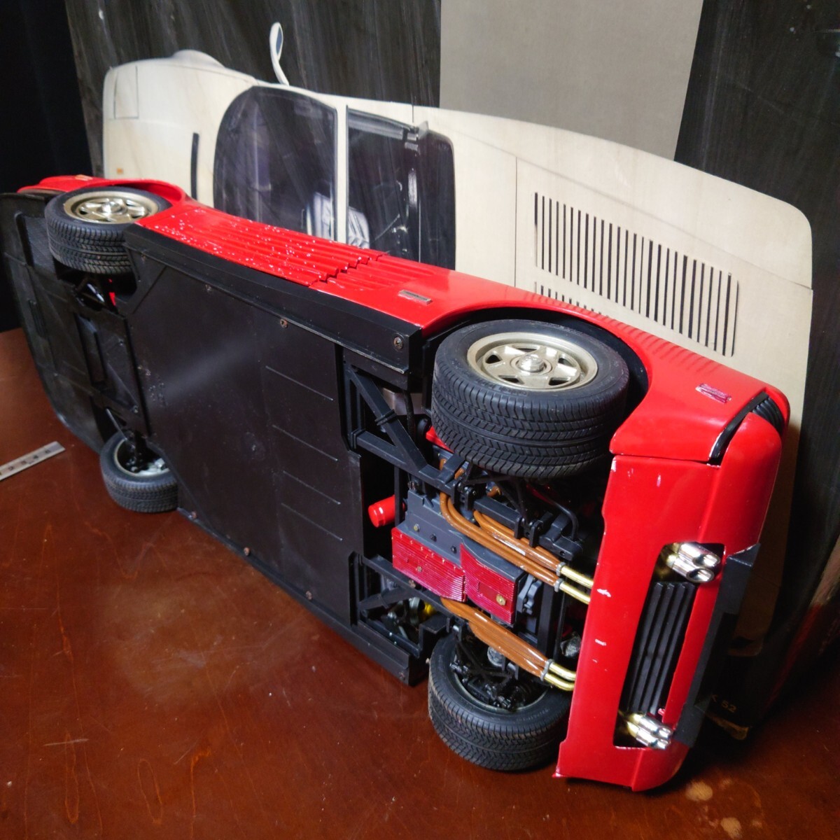 POCHER フェラーリー テスタロッサ スパイダー 完成品 塗装の剥げ 部品欠品等あります ジャンク扱いの出品_画像6