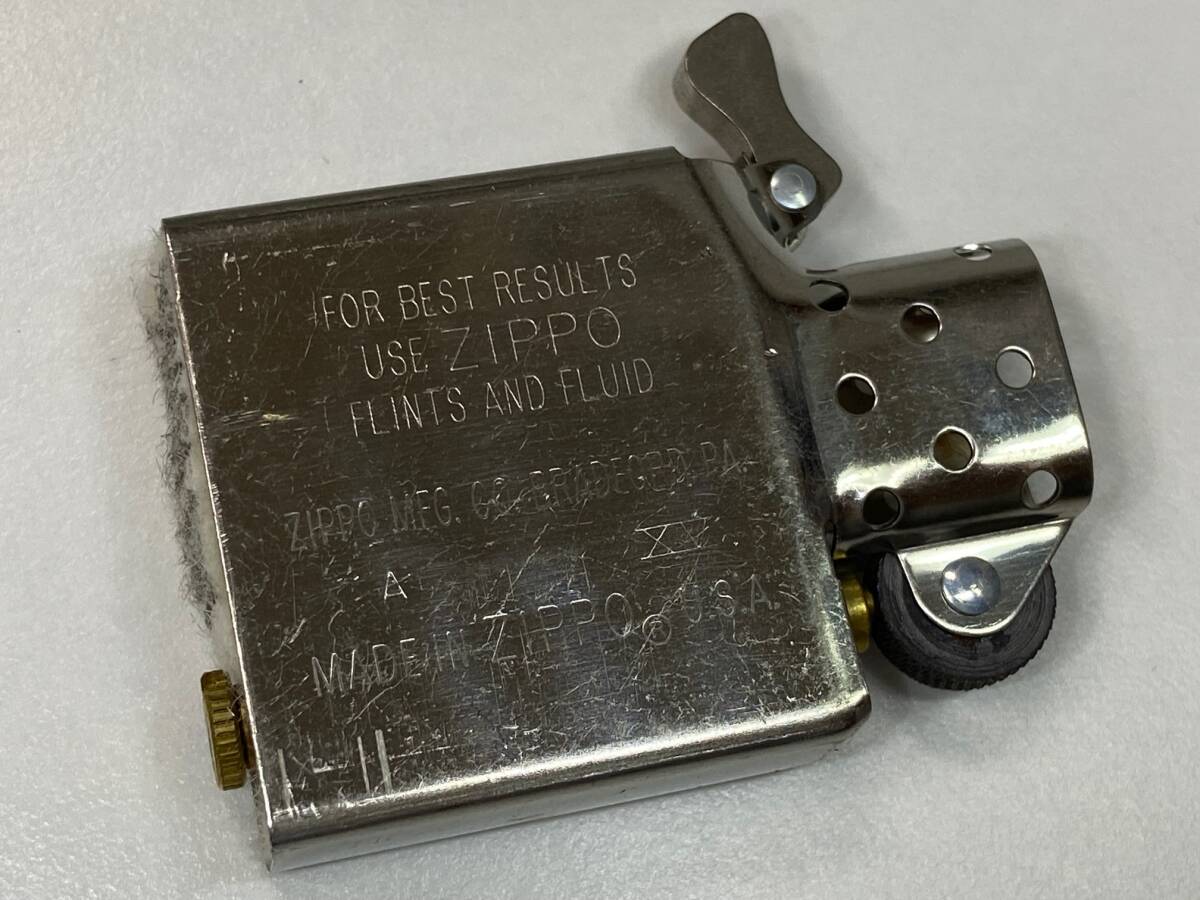 【火花が出る事のみ確認済み】ZIPPO ジッポー ZIPPO社ロゴ ジッポ社ロゴ 1998年製 オイルライター MADE IN THE U.S.A. PAT.2032695_画像9