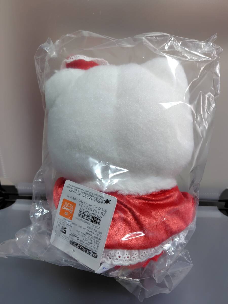 ハローキティガーリーケープぬいぐるみ新品タグ付きサンリオ_画像2