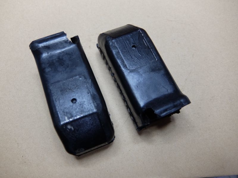 即決 RZ250 RZ125 ステップゴム カバーフートレスト ステップラバー 左右セット リプロ新品 RZ350 4L3 4UO SR400 SR500 TZR125 _画像2