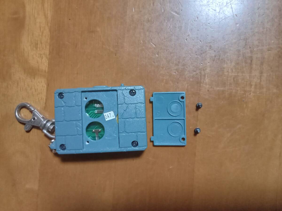 バンダイ　デジタルモンスター　初代1997年　デジモン育成携帯ゲーム_画像9