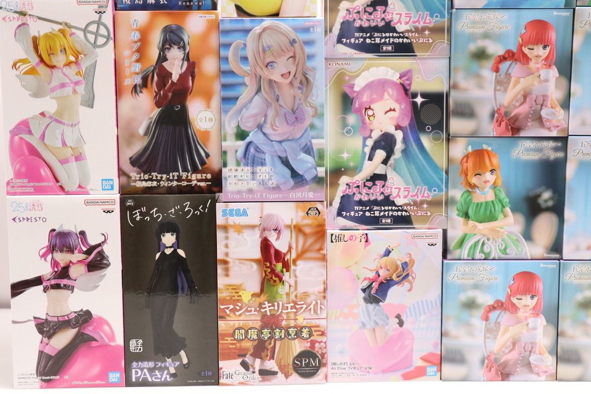 054-m235 【未開封】 かぐや様は告らせたい 2.5次元の誘惑 五等分の花嫁 初音ミク オーバーロード 他プライズフィギュアまとめ35個セット_画像4