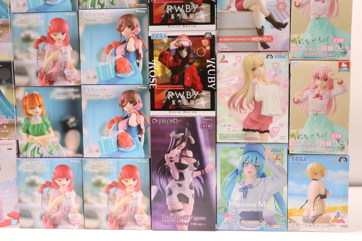 054-m235 【未開封】 かぐや様は告らせたい 2.5次元の誘惑 五等分の花嫁 初音ミク オーバーロード 他プライズフィギュアまとめ35個セット_画像5