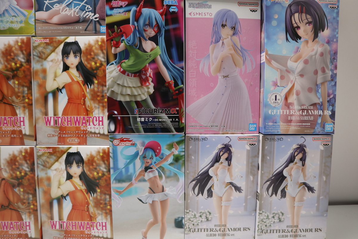 054-m291 【未開封】 推しの子 初音ミク ToLOVEる ウィッチウォッチ オーバーロード アオのハコ 他プライズフィギュアまとめ28個セット_画像5