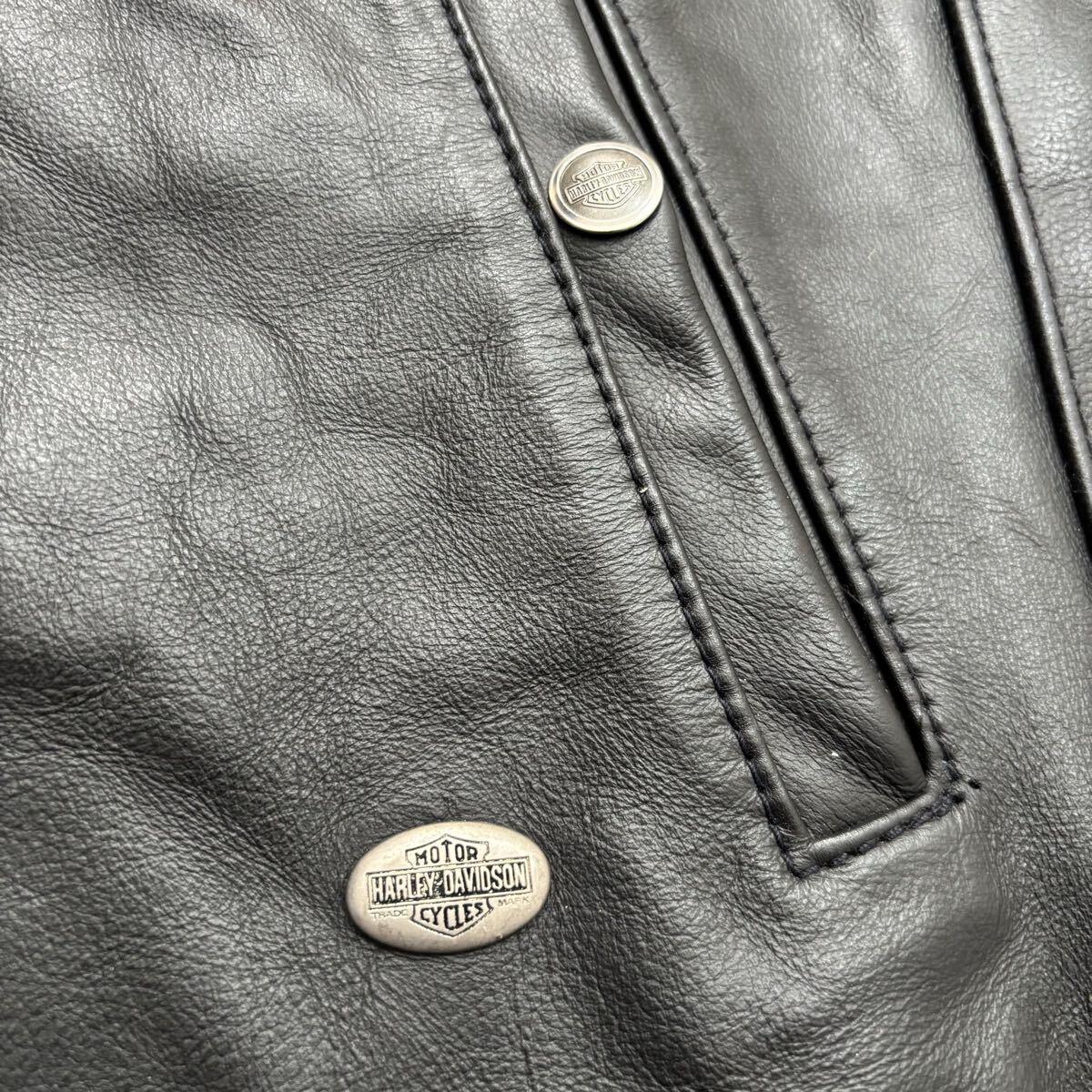 美品 HARLEY-DAVIDSON ハーレーダビッドソン レザーベスト ベスト バイカー ブラック　黒　本革　MADE IN USA アメリカ製　USA製_画像7