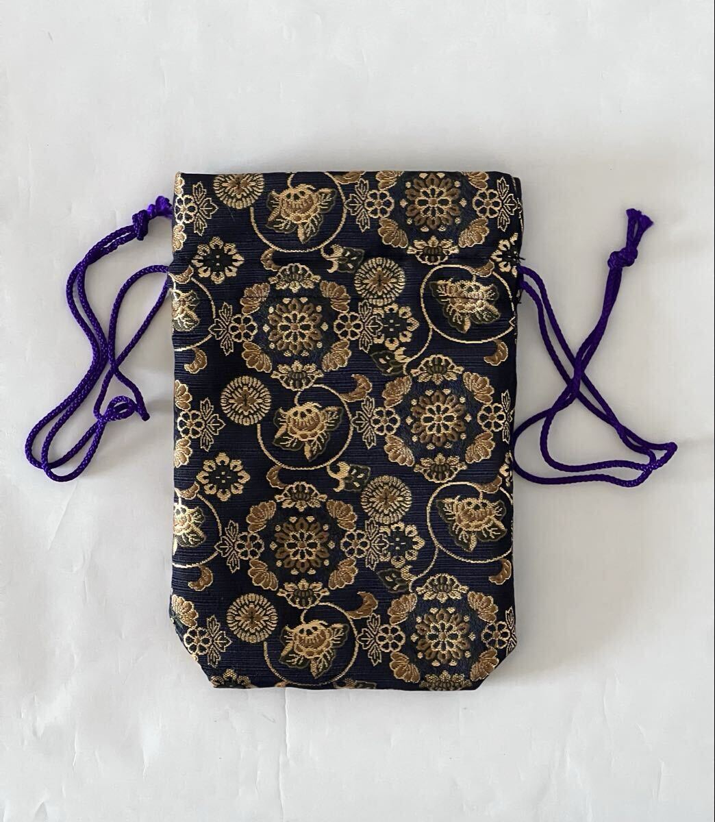 【未使用】数珠袋 袈裟袋 仏具入れ 小物入れ 金襴 華文 唐花 巾着_画像2