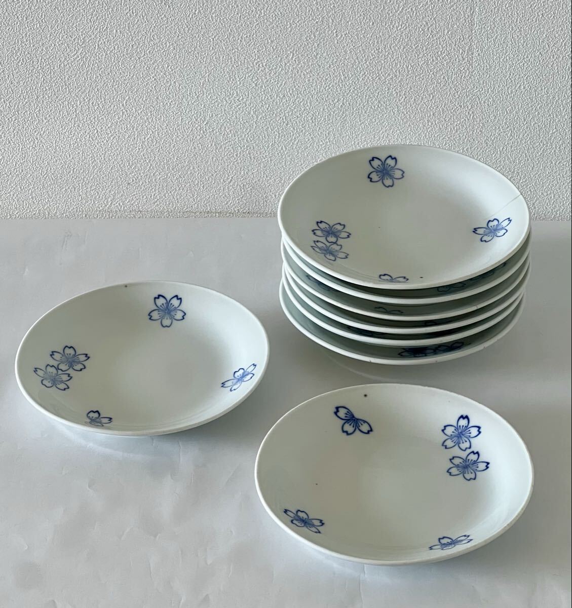 深川製磁 戦争 大日本帝國海軍桜 桜花 皿 ミリタリー 軍隊皿 印判 旧日本軍 軍隊食器_画像1