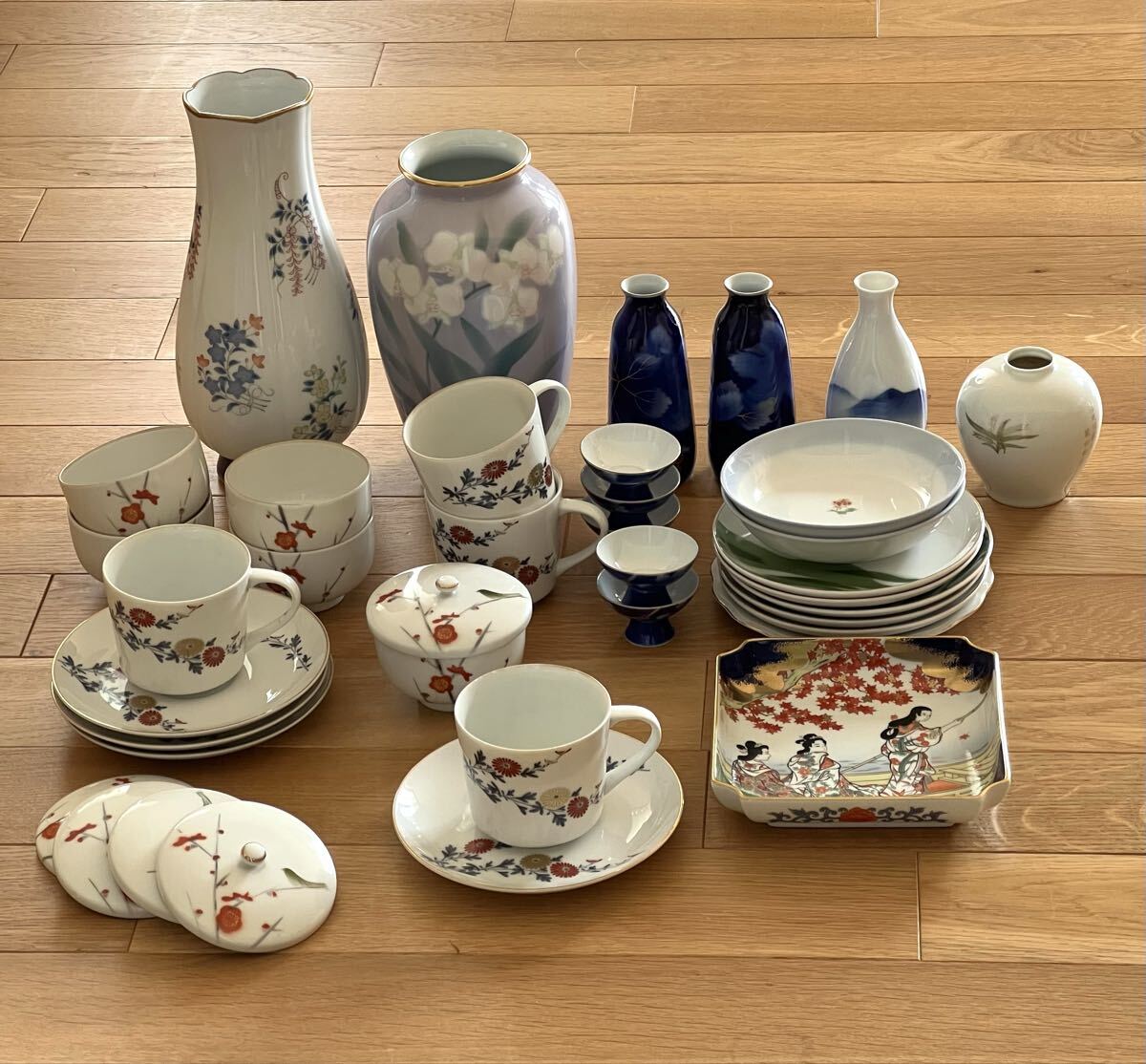 深川製磁 花瓶 皿 カップ&ソーサー 茶器 酒器 まとめて 有田焼 和食器 食器 湯呑_画像1