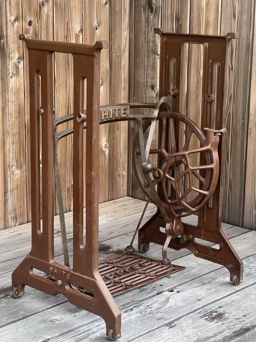 WHITE ホワイト ミシン脚 足踏みミシン 鉄脚 網脚 ビンテージ アンティーク レトロ インテリア ミシン台_画像2