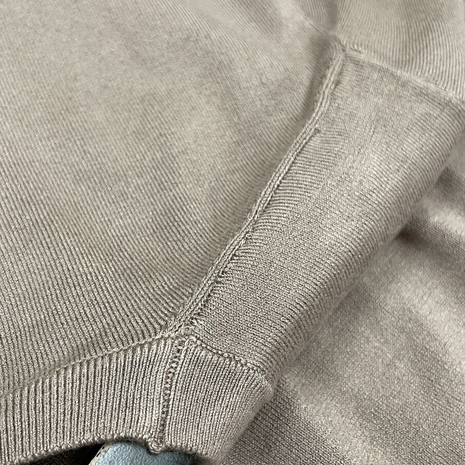 ZARA /L/ ベージュ 長袖ニットセーター オフィスカジュアル トップス 通勤 ゴールドボタン ナイロン混 生地 ストレッチ デイリー 旅行 ザラ_画像5