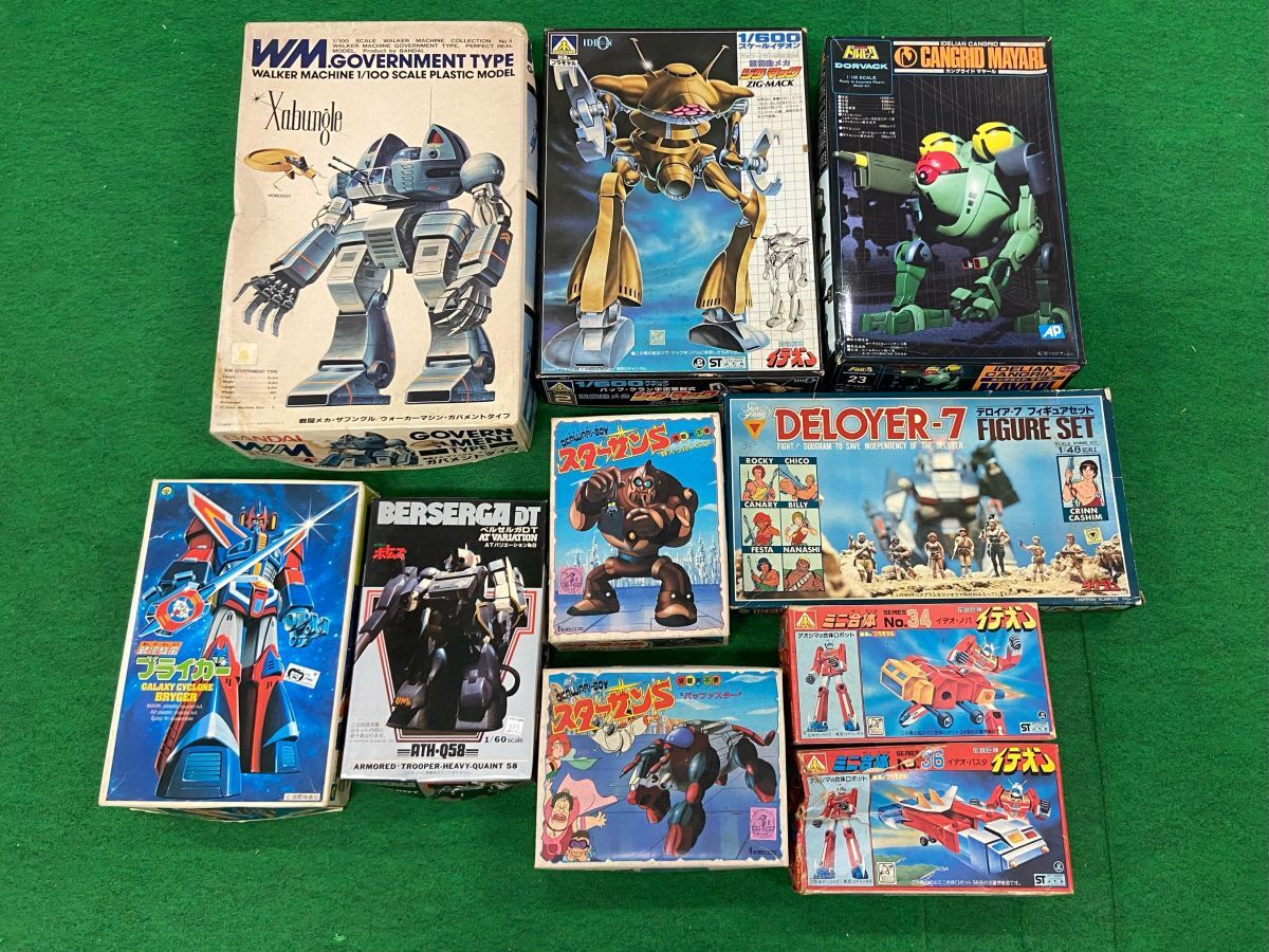 【婀】未組立 プラモデル 10点 まとめ ダグラム ブライガー ドルバック ザブングル ボトムズ イデオン スターザンS K13BH10_画像1