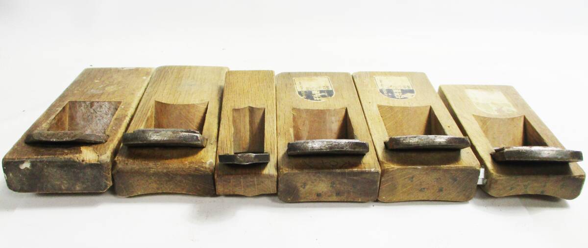 《ジャムルK》 hc1101-6◆◆ 鉋 カンナ 清忠 助貞 特殊鉋 反り鉋 豆鉋 内丸鉋 大工道具 6点セット まとめ 裏金欠品 動作未確認 ジャンク_画像2