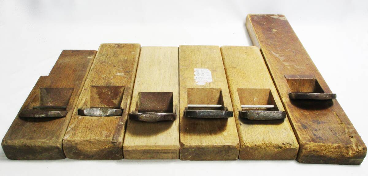 《ジャムルK》 hc1101-2◆◆ 鉋 カンナ かんな 清忠 利成 助國 是秀 日建 大工道具 6点セット まとめ 裏金欠品 動作未確認 ジャンク_画像2