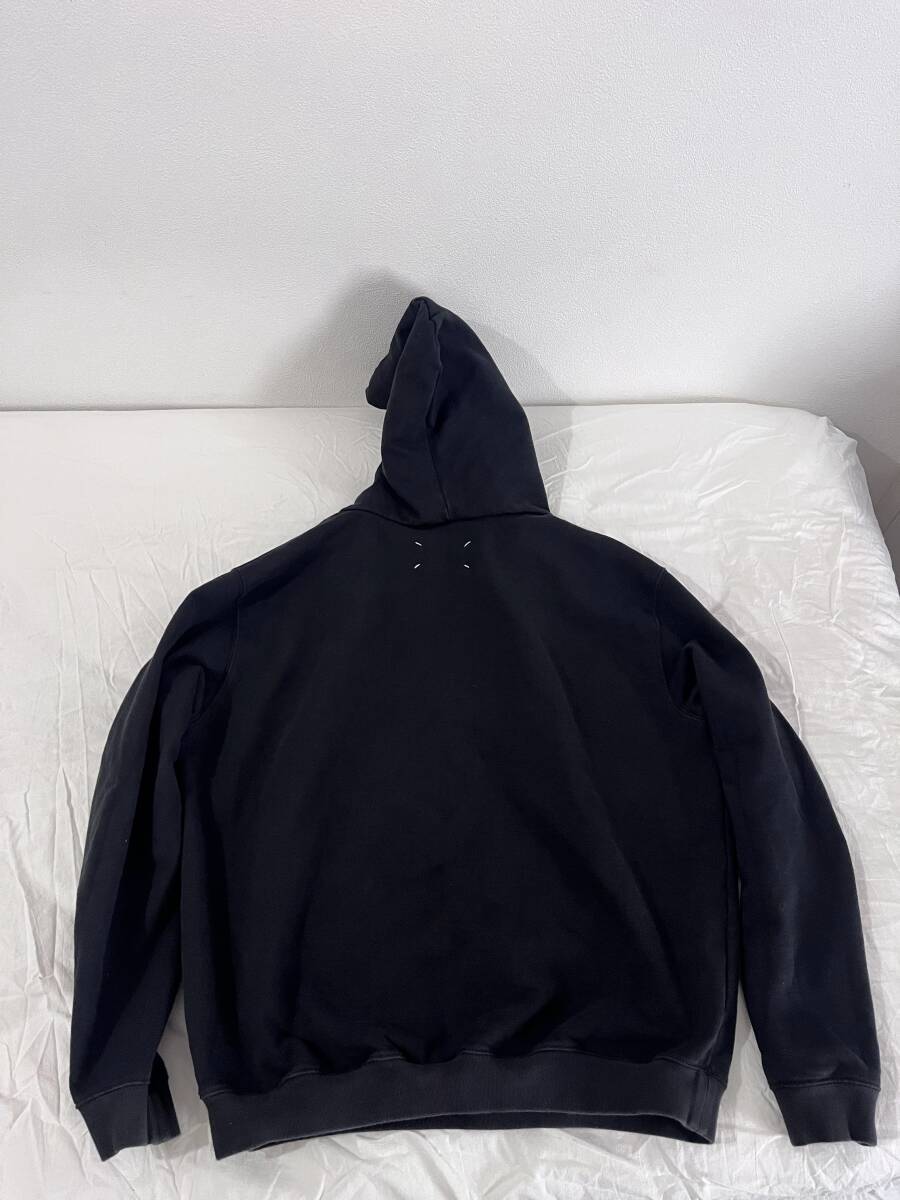 Maison Margiela リバースロゴパーカー ブラック フーディー 付属品あり　定価102300円_画像2