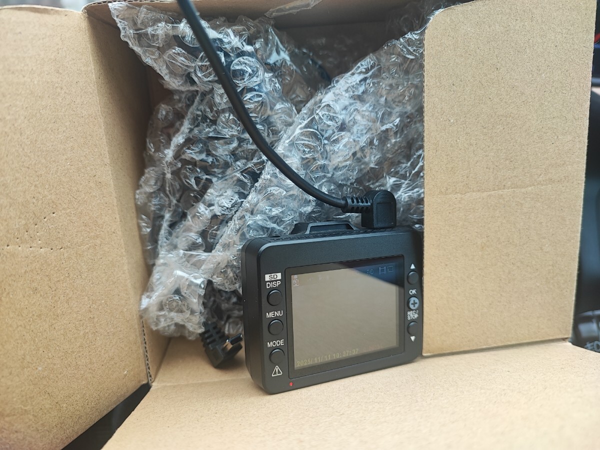 美品！前後カメラ！200万画素CMOS！GPS搭載！【ユピテル DRY-TW75】 _画像4