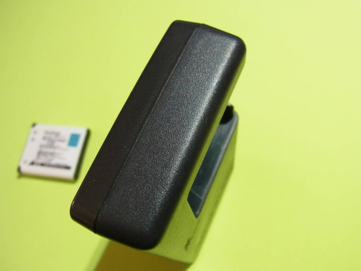 【送料無料】【即決】 富士フイルム　FUJIFILM　【純正品】 充電器　BC-45A　バッテリー NP-45 セット　動作品_画像2