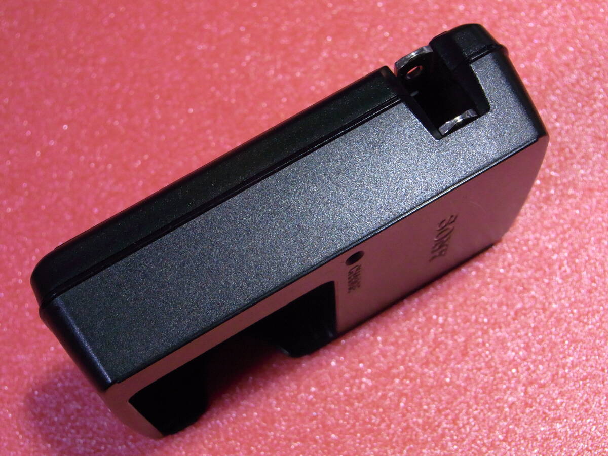 【美品】 SONY ソニー 【純正品】 バッテリー充電器 　BC-CSGE　(BC-CSG NP-FG1 NP-BG1用）　動作品　_画像6