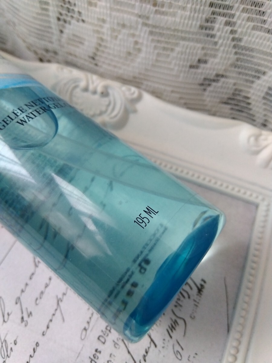 ロクシタン　未使用 　アクアレオティエ ジェルクレンザー 195mL _画像5