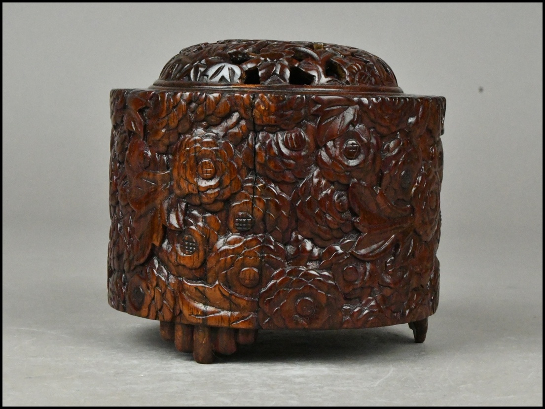 【NNK】時代物 唐木造 紫檀 花梨 刳り貫き 菊花尽彫刻 香炉 香道具 D7-1111-4_画像6