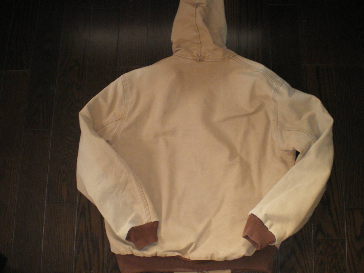 ★ 米国製 Carhartt / アクティブジャケット フルジップ フード付 フェード / M(実寸 肩幅53cm身幅62cm着丈69cm袖丈66cm) ★_画像8