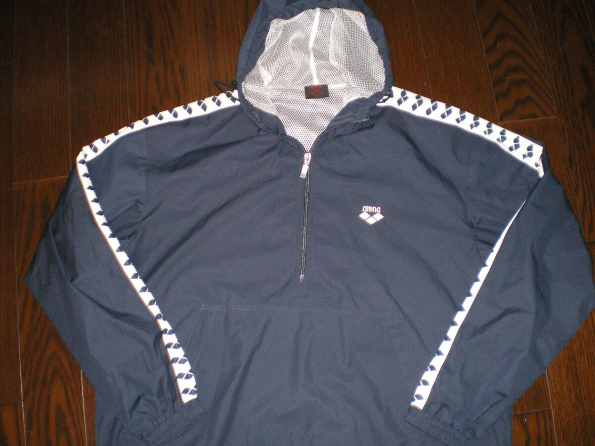 ★美品 arena / ウィンドブレーカー フード付き プルオーバー 裏メッシュ デサント製 / L (実寸 肩幅55cm身幅62cm着丈74cm袖丈61cm) ★_画像1