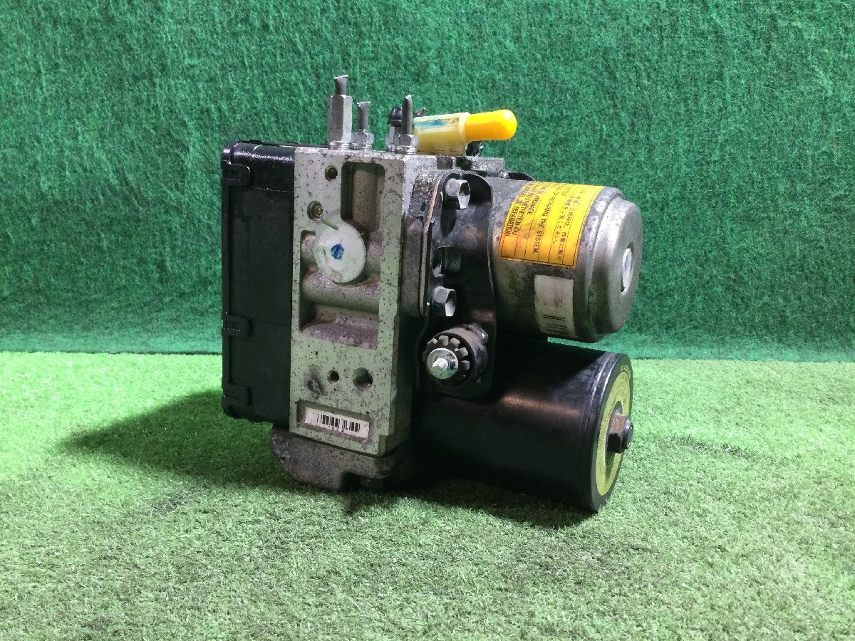 AHR20W エスティマハイブリッド ABSアクチュエーター 44510-30250 (ジャンク)_画像2