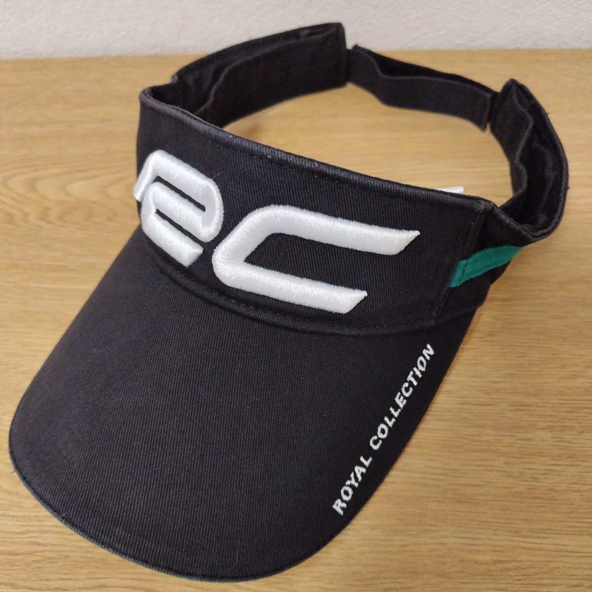 ＼送料無料！／【ROYAL COLLECTION】ロイヤルコレクション ツアーサンバイザー 黒 ブラック ゴルフウェア GOLF スポーツ 日よけ_画像1