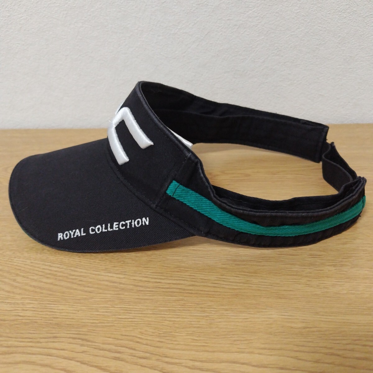 ＼送料無料！／【ROYAL COLLECTION】ロイヤルコレクション ツアーサンバイザー 黒 ブラック ゴルフウェア GOLF スポーツ 日よけ_画像2