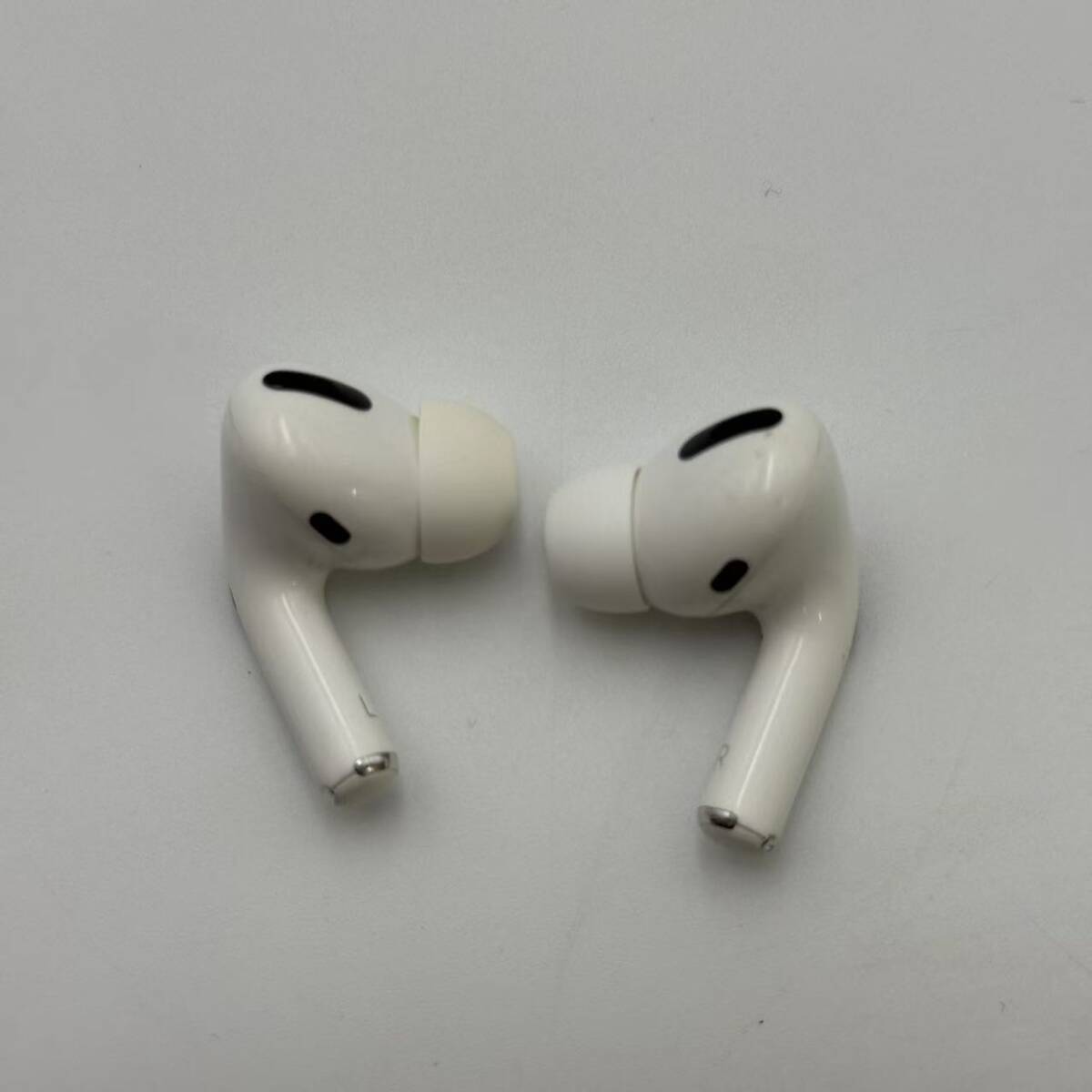 AirPods Pro 第1世代 2019年モデル A2084 ジャンク_画像4