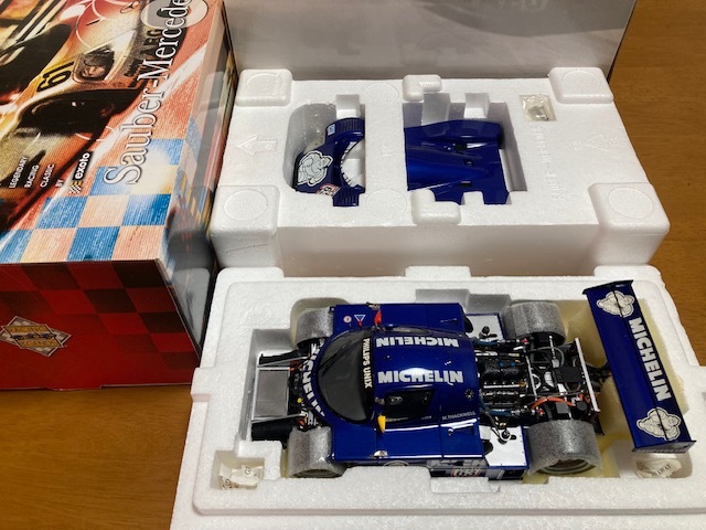 * Exoto * Zauber Mercedes C9*1/18*