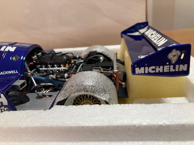 * Exoto * Zauber Mercedes C9*1/18*