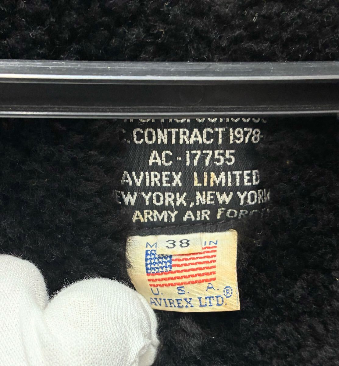 ■AVIREX LTD アヴィレックス TYPE B-3 33H5595 AC-17755 リアルムートンジャケット フライトジャケット 38 アウター◆_画像4