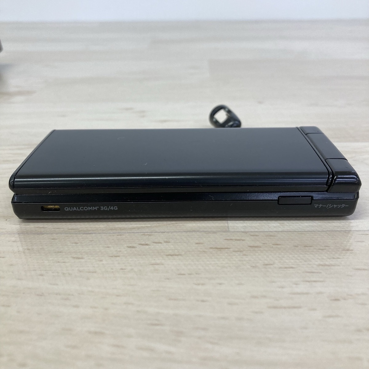 送料185円 SoftBank ソフトバンク KYOCERA 京セラ DIGNO NP701KC SIMロックあり 利用制限○[H0648]_画像4