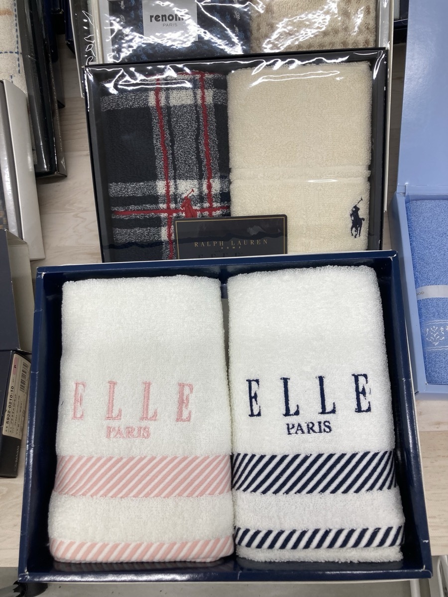 現状品 ギフト品まとめ WEDGWOOD・RALPH LAUREN・COMME CA ISM・LANVINなど タオルセット・シーツ・マット 17点[Q0516]_画像3