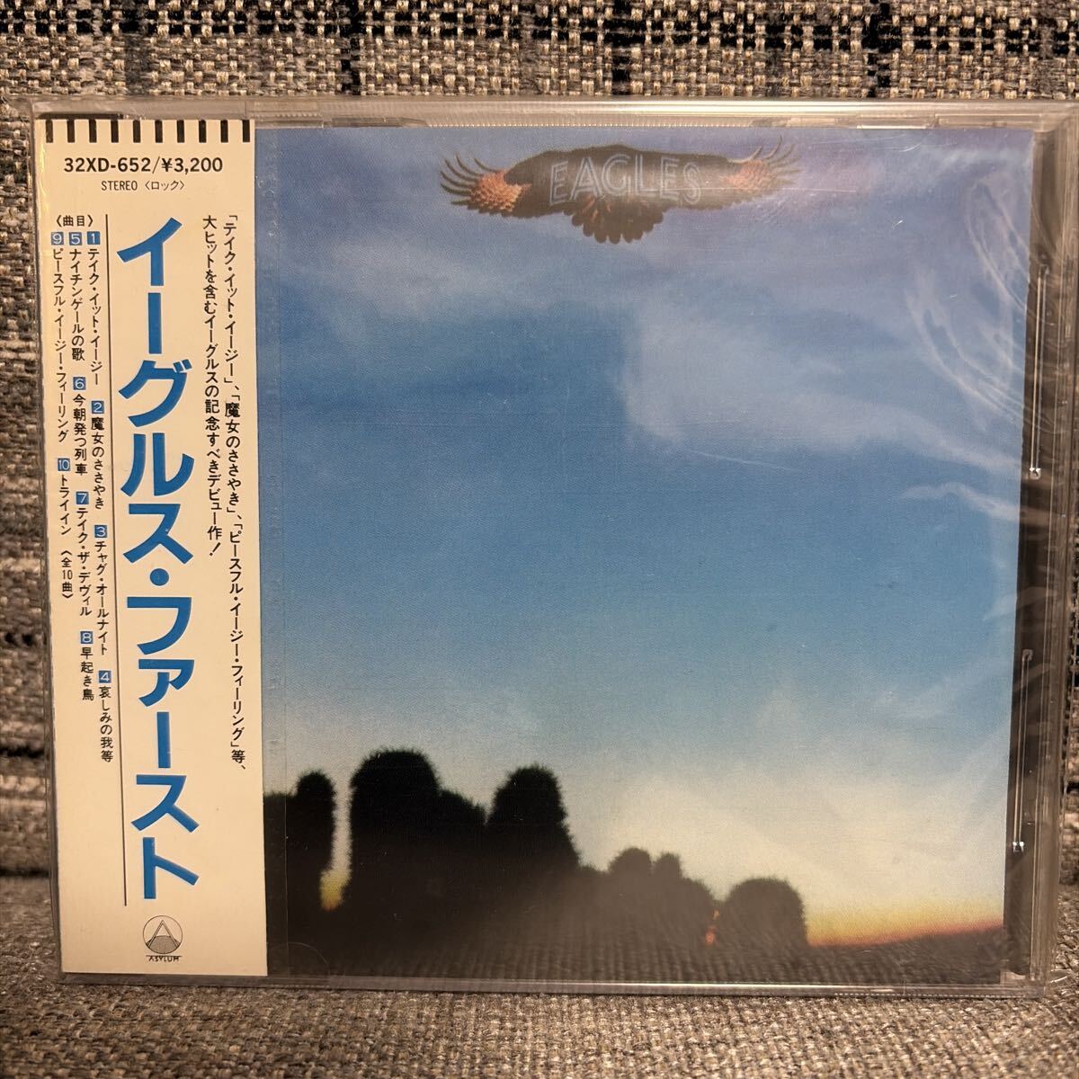 ★旧規格 未開封 32XD/イーグルス「イーグルス・ファースト」/定価3200円_画像1