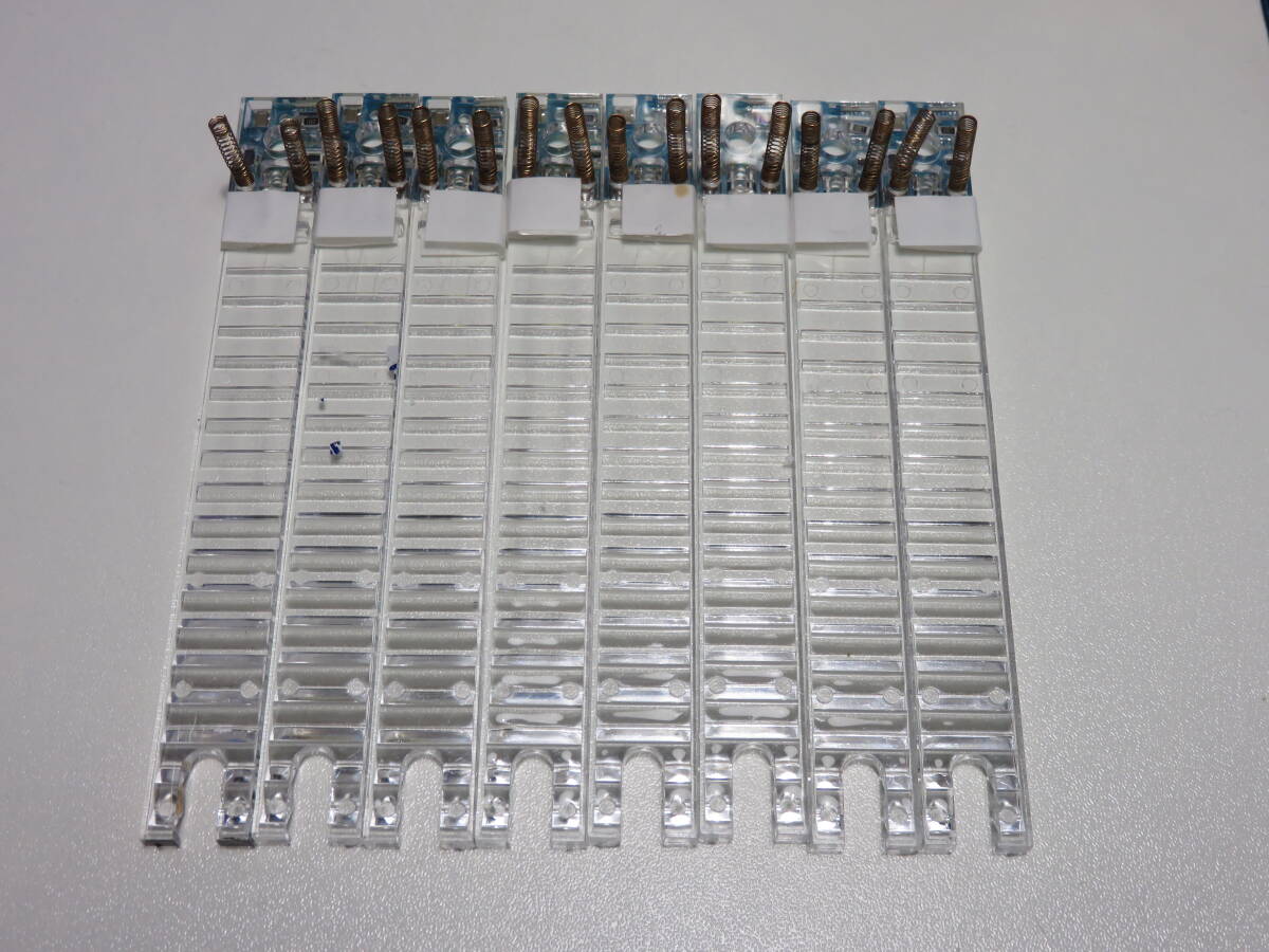 TOMIX 室内灯 白色LED 幅広 8本 その壱_画像1