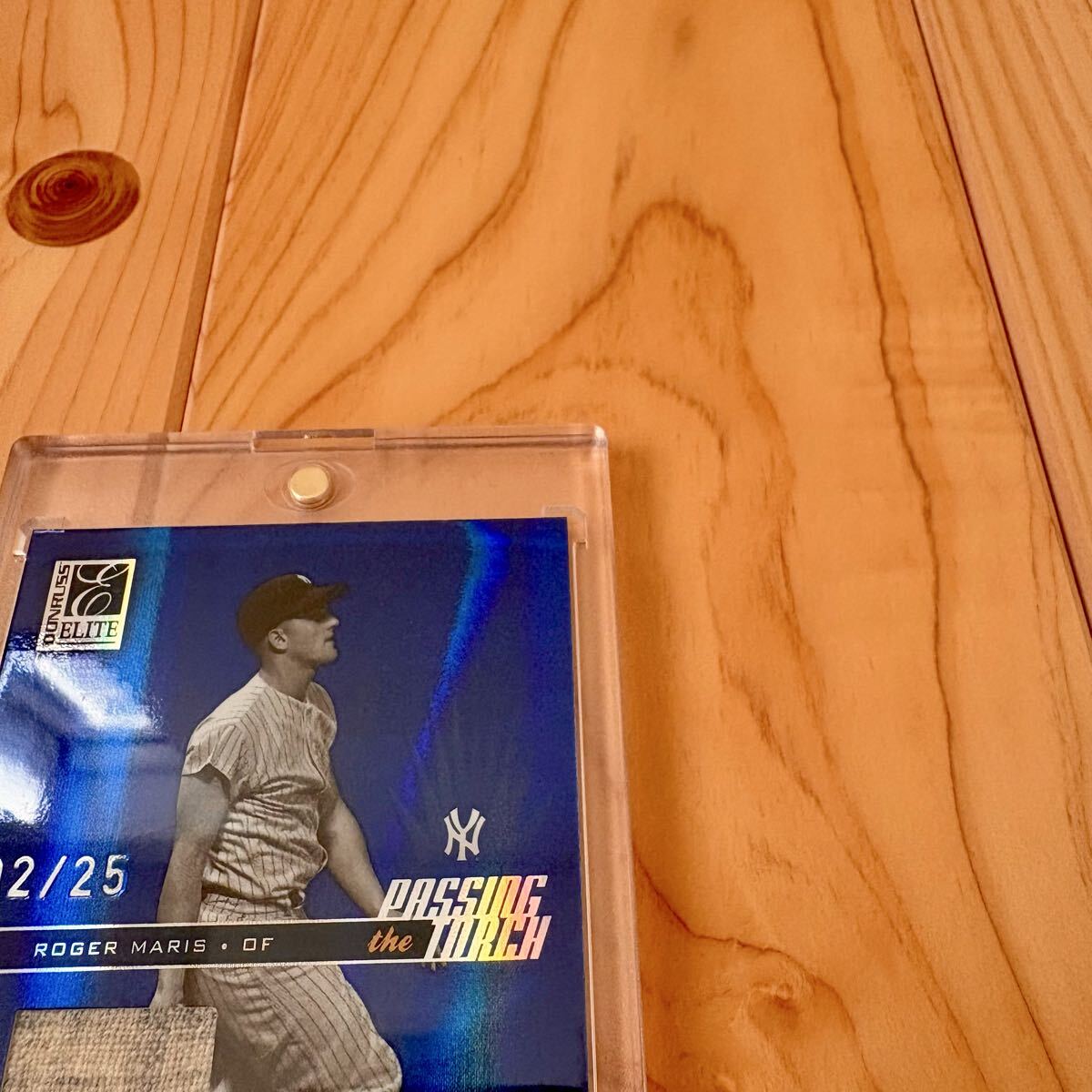 Babe Ruth / Roger Maris dual jersey 2004 donruss elite passing the torch