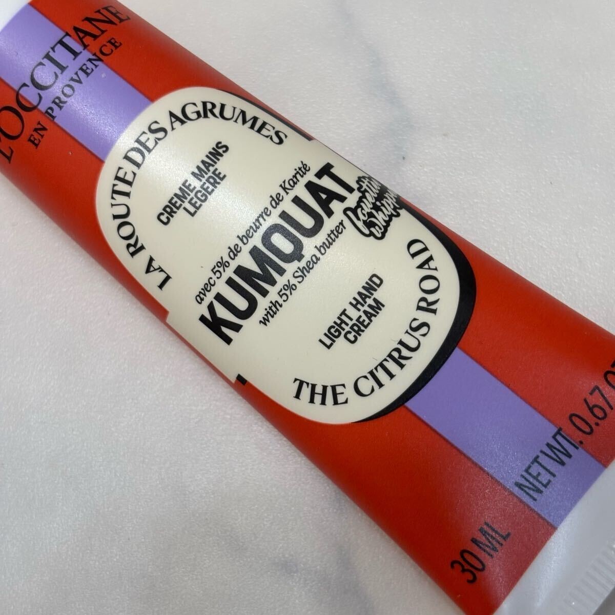 新品未使用 ロクシタン KUM スノーSH カムクアット スノーシア ハンドクリーム 30ml_画像3