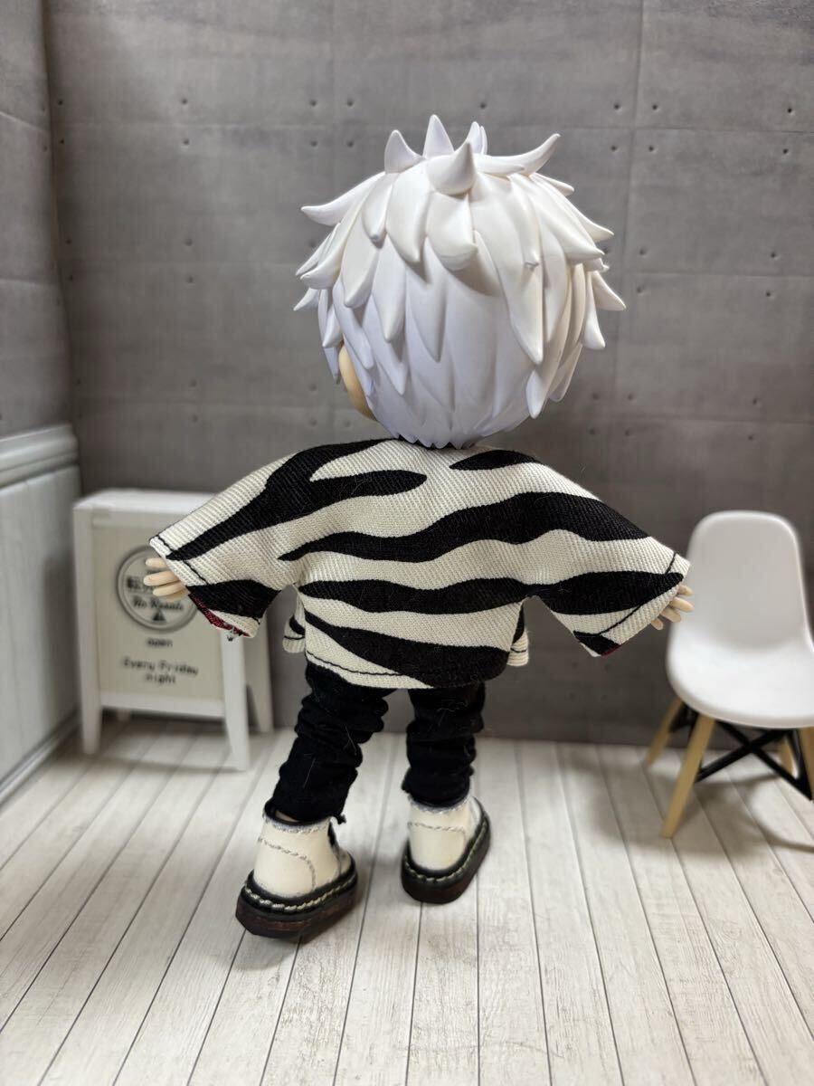 オビツ11赤 ゼブラ柄推しカラーカーデ_画像4