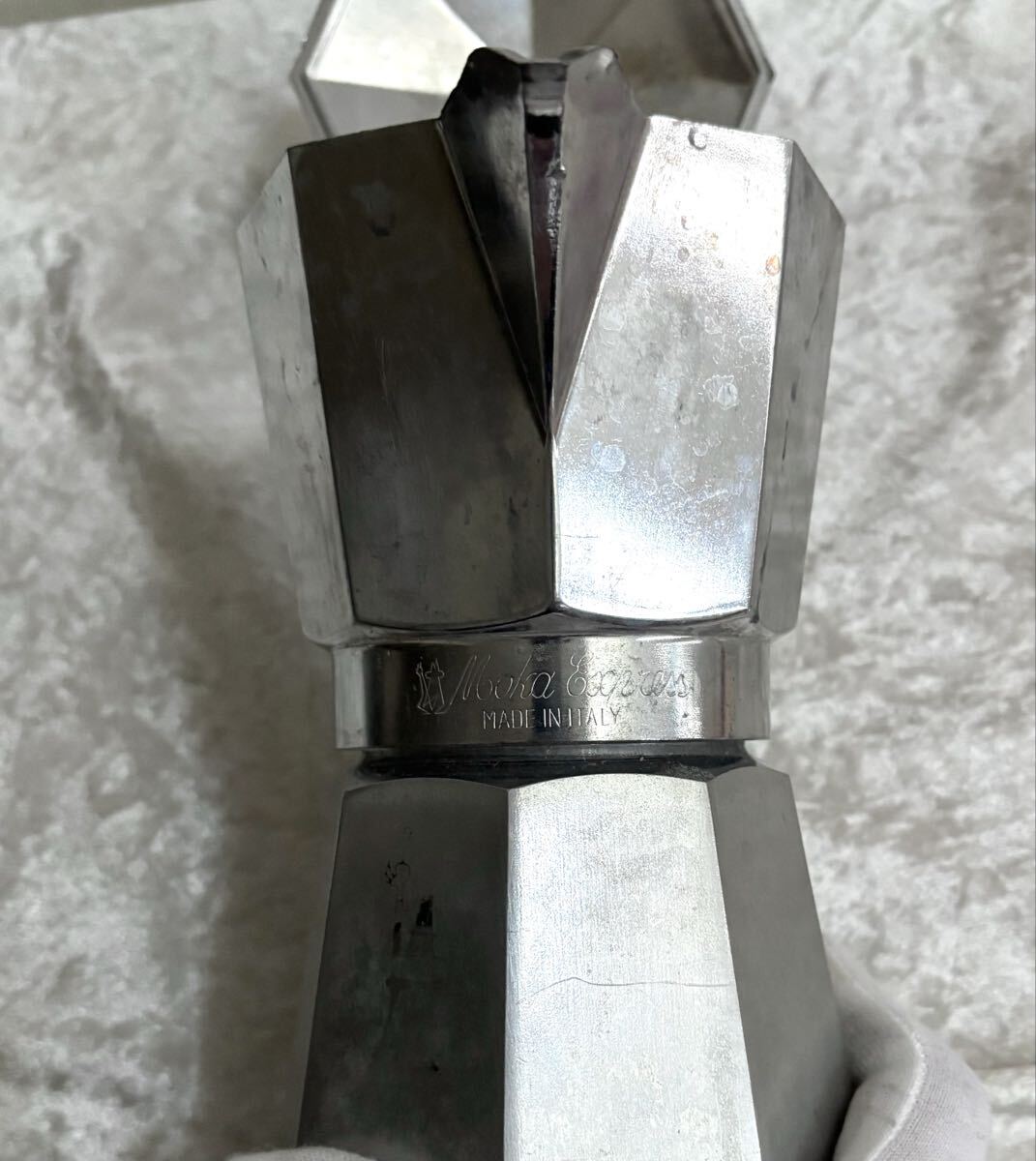 ビアレッティ モカエキスプレス 直火式 エスプレッソメーカー 4カップ用 BIALETTI イタリア製 アウトドア BBQ キャンプ等に_画像6