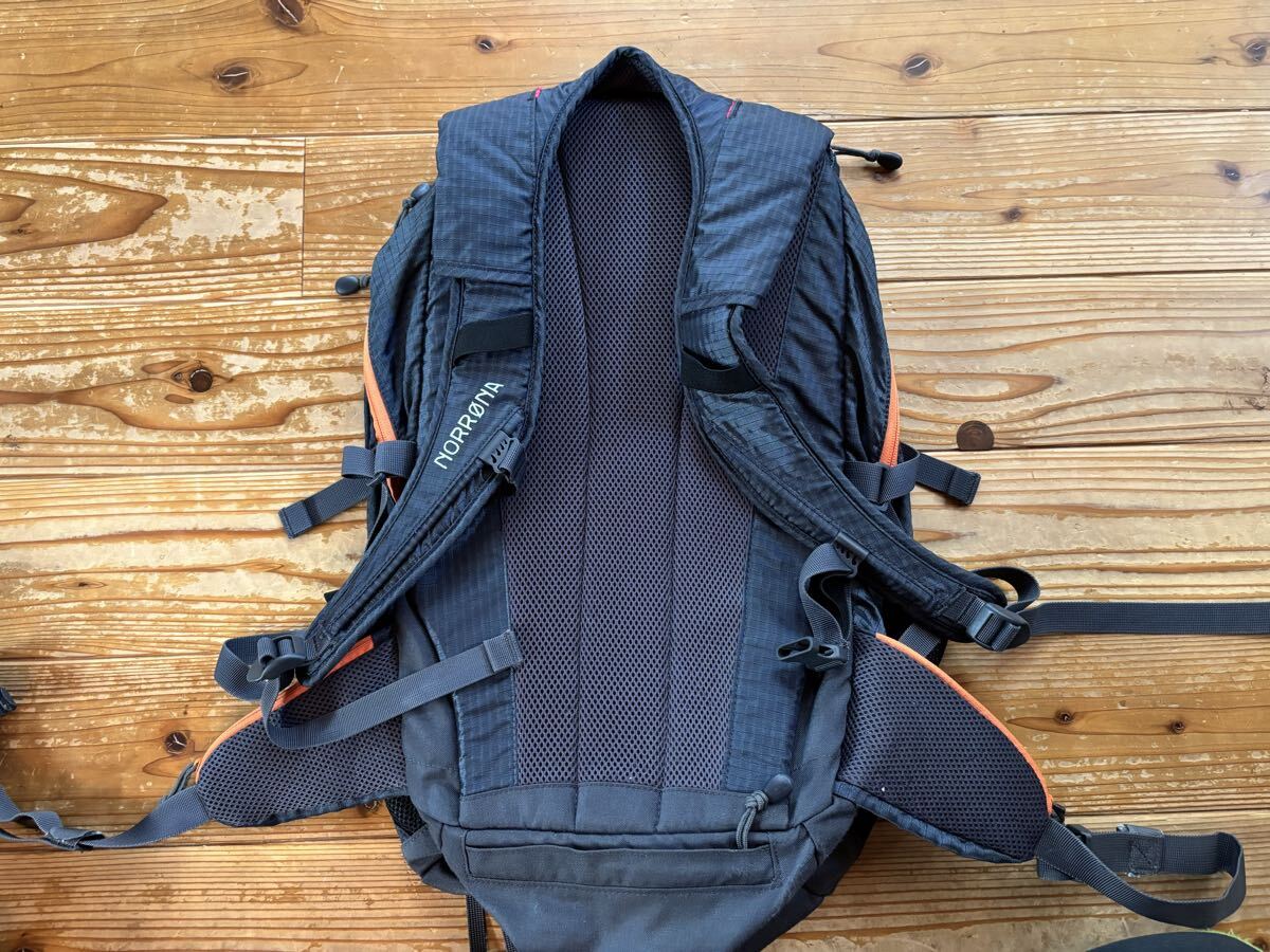 ノローナ　スヴァルバード30L リュックサック_画像2