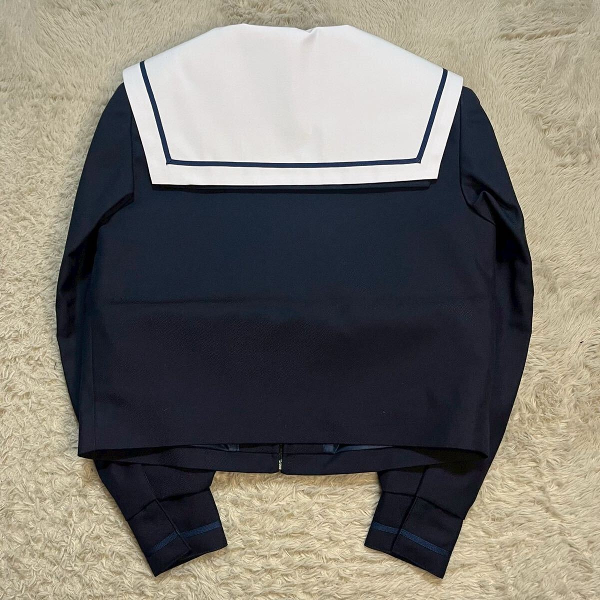K394【新品・未使用品】NIKKE FUJIKO セーラー服 150A 長袖 前割型 濃紺×白襟 女子制服 学生服 中学 高校 JK 箱あり コスプレ 替え襟付き_画像8