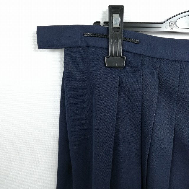 1 иен матроска юбка верх и низ 2 позиций комплект большой размер стрекоза зима предмет белый 3шт.@ линия женщина школьная форма средний . средняя школа темно-синий форма б/у разряд C EY6119