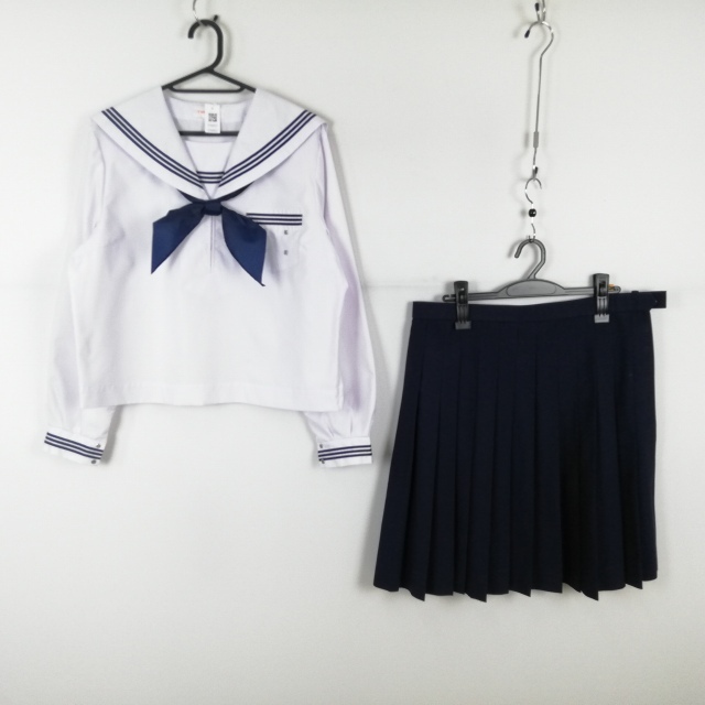 1 иен матроска юбка шарф верх и низ 3 позиций комплект 185A большой размер очень большой стрекоза промежуточный одежда синий 3шт.@ линия женщина средний . средняя школа белый б/у разряд C EY6922